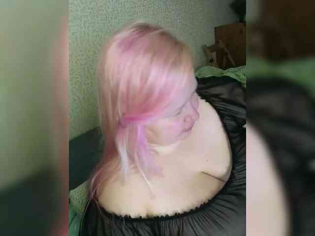 SashaLyubov webcam