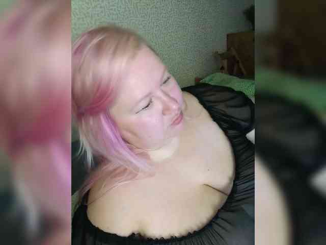 SashaLyubov webcam