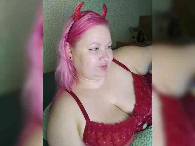 SashaLyubov webcam