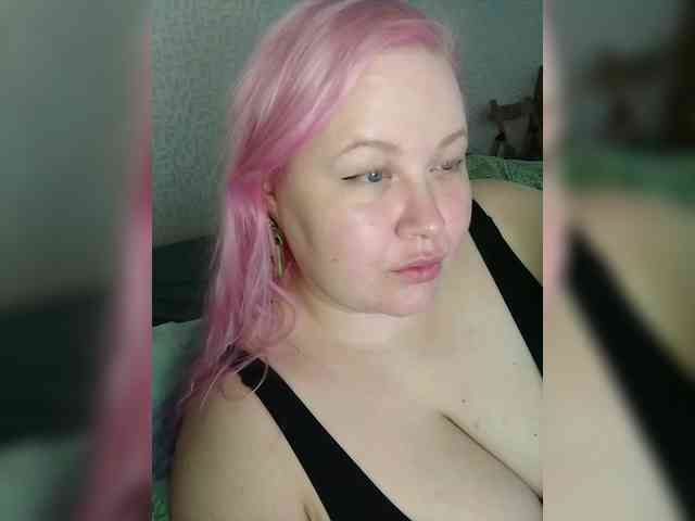 SashaLyubov webcam