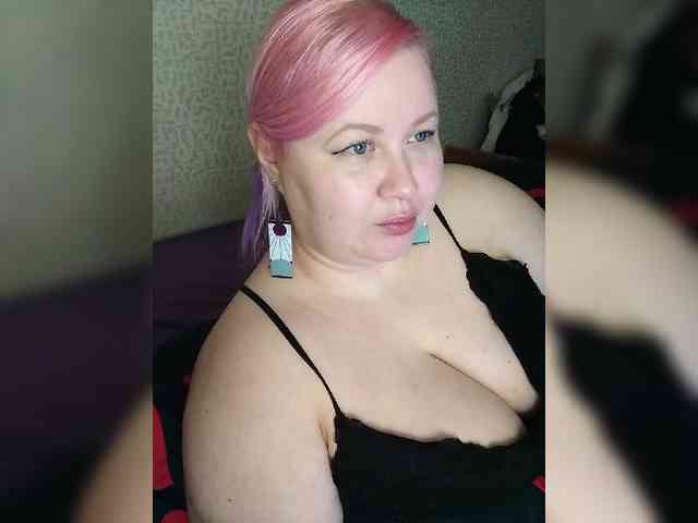SashaLyubov webcam