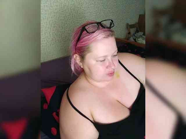 SashaLyubov webcam
