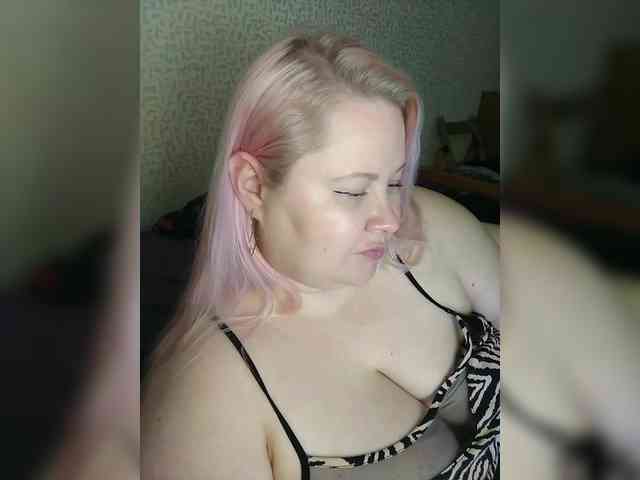SashaLyubov webcam