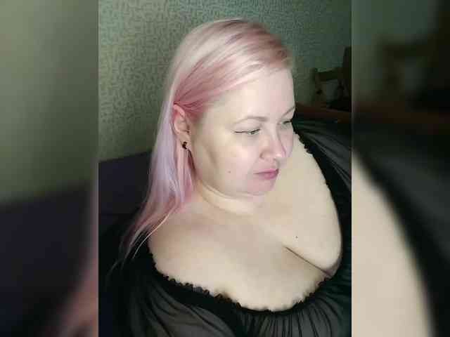 SashaLyubov webcam