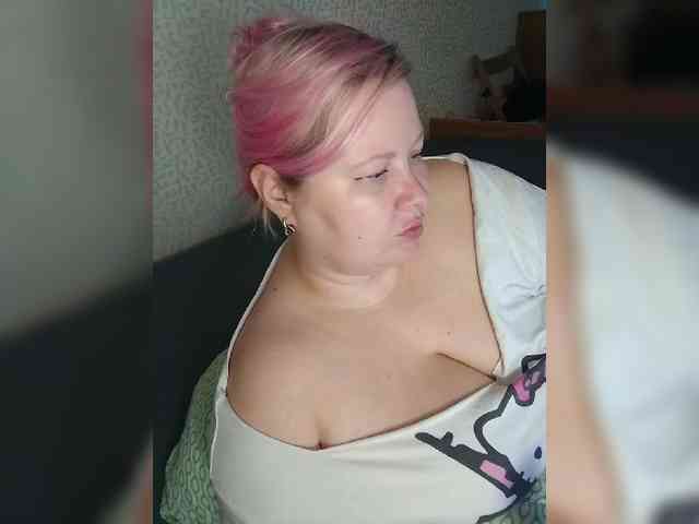 SashaLyubov webcam