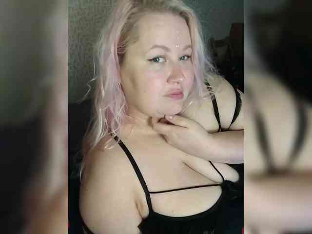 SashaLyubov webcam