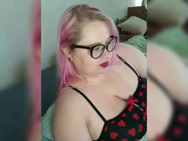 SashaLyubov webcam