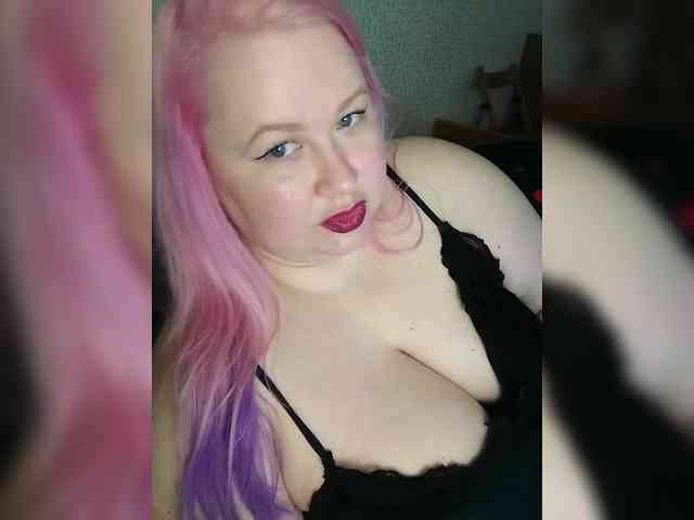 SashaLyubov webcam