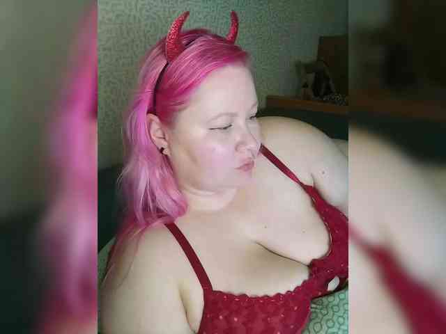 SashaLyubov webcam