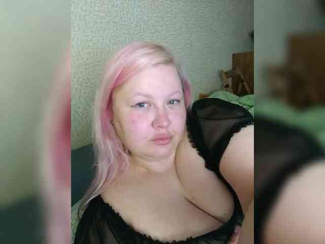 SashaLyubov webcam