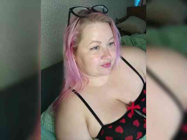 SashaLyubov webcam