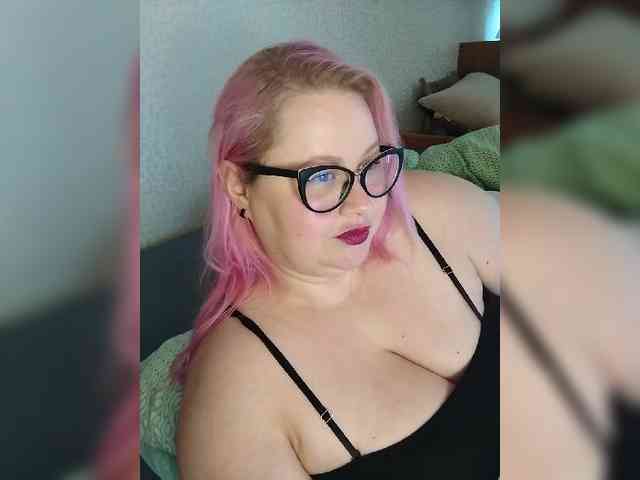 SashaLyubov webcam