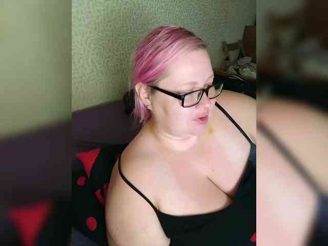SashaLyubov webcam