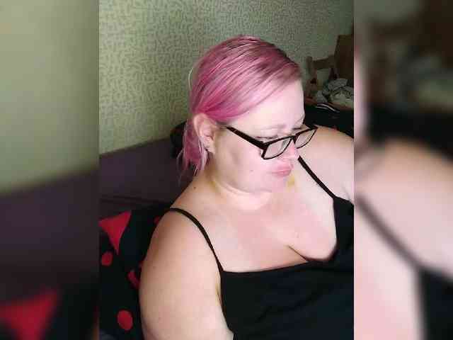 SashaLyubov webcam