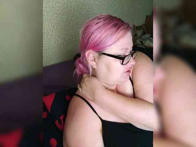 SashaLyubov webcam