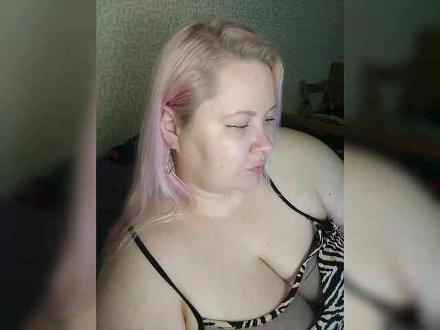 SashaLyubov webcam