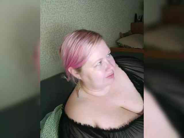 SashaLyubov webcam