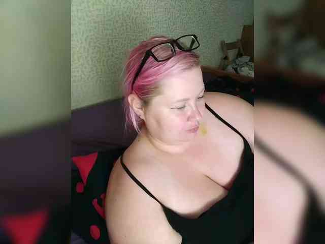 SashaLyubov webcam