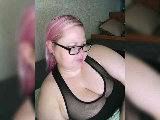 SashaLyubov webcam