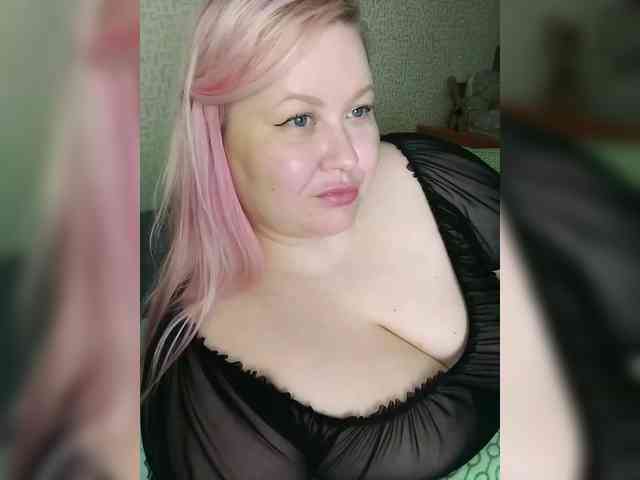 SashaLyubov webcam