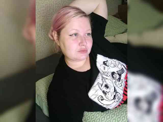 SashaLyubov webcam