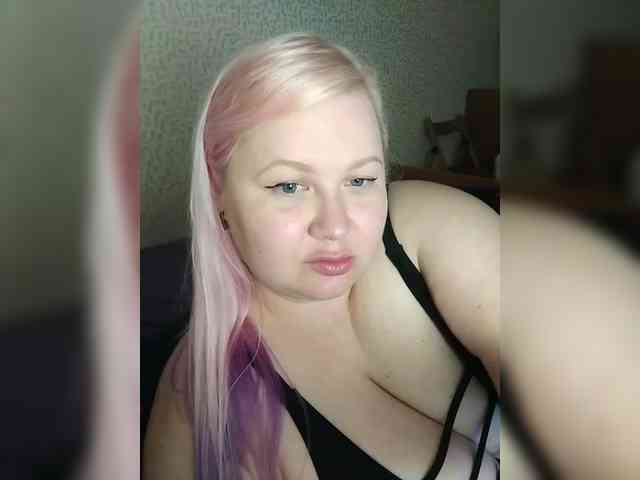 SashaLyubov Live Webcam on BongaCams