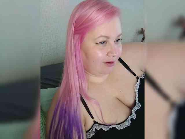 SashaLyubov webcam
