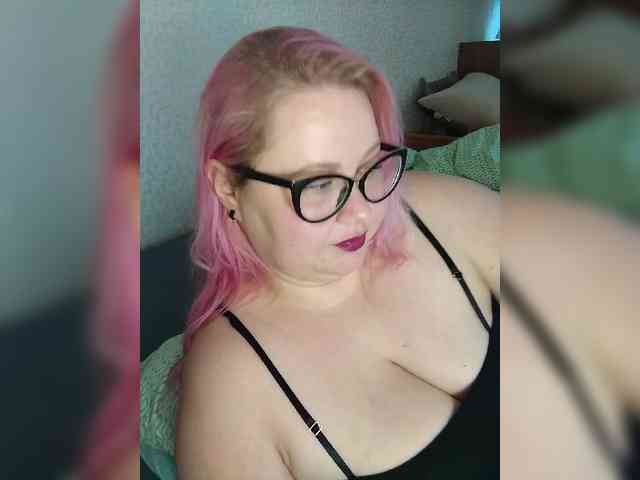 SashaLyubov webcam