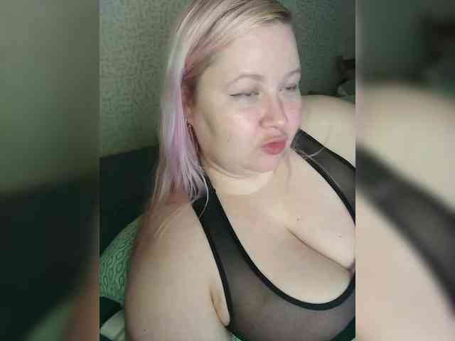 SashaLyubov webcam