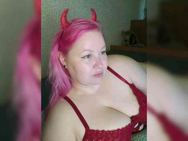 SashaLyubov webcam