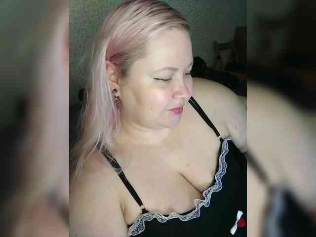 SashaLyubov webcam