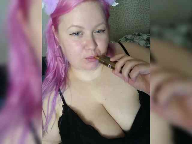 SashaLyubov webcam