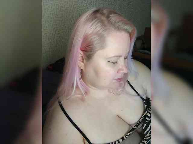 SashaLyubov webcam