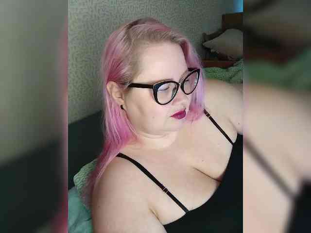 SashaLyubov webcam