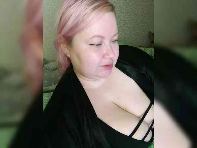 SashaLyubov webcam
