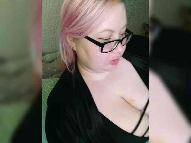 SashaLyubov webcam