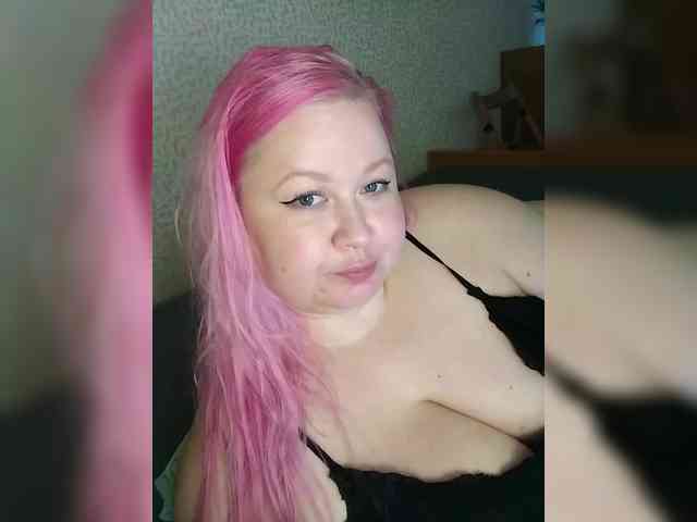 SashaLyubov webcam