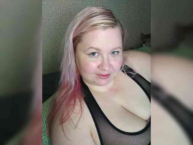 SashaLyubov webcam