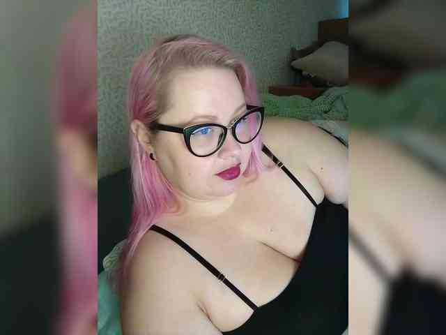 SashaLyubov webcam