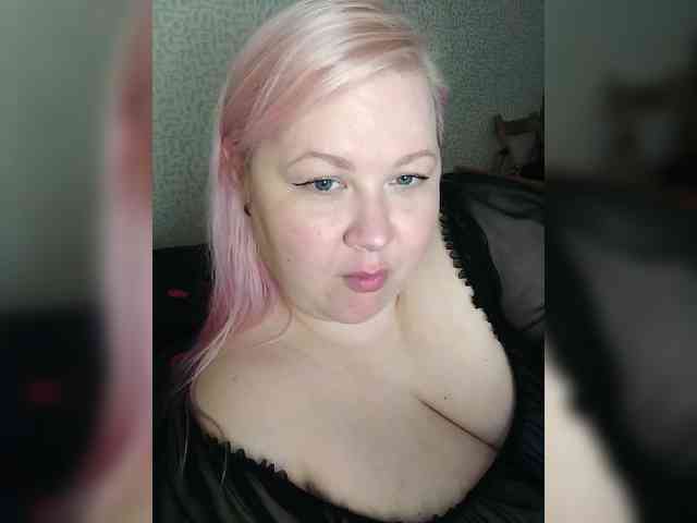 SashaLyubov webcam