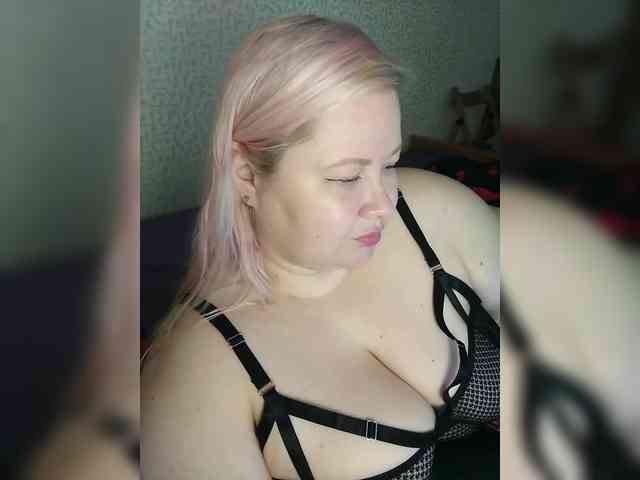 SashaLyubov webcam