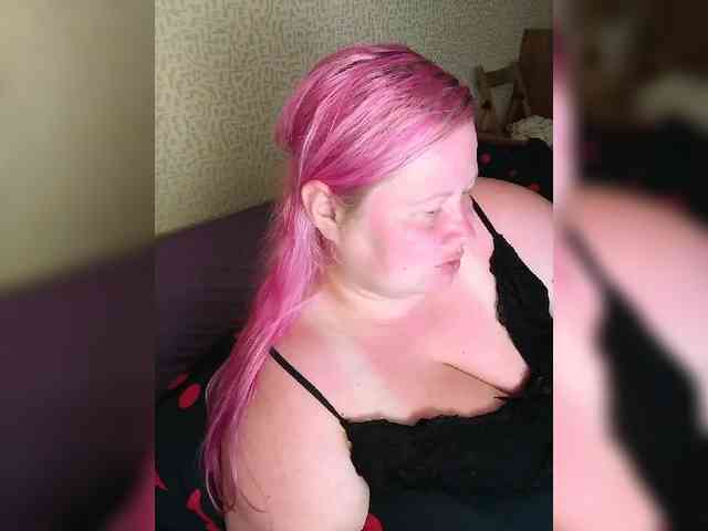 SashaLyubov webcam