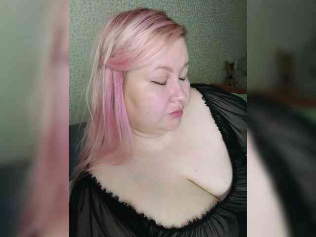 SashaLyubov webcam