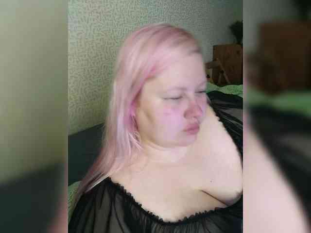 SashaLyubov webcam