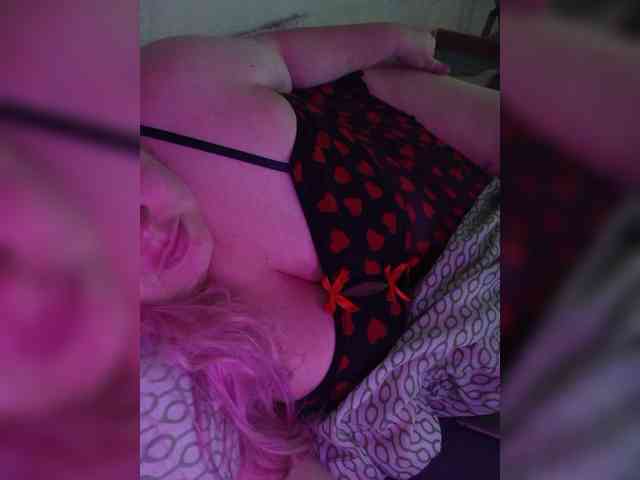 SashaLyubov webcam
