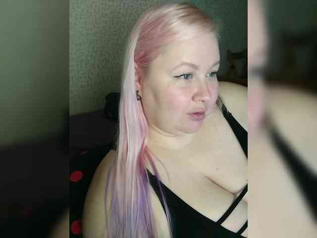 SashaLyubov Live Webcam on BongaCams