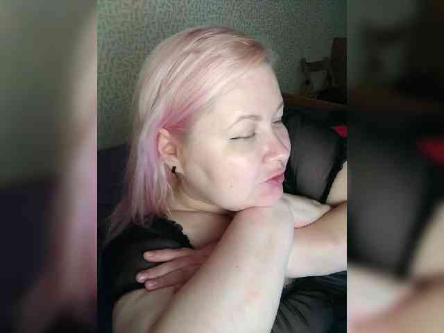 SashaLyubov webcam