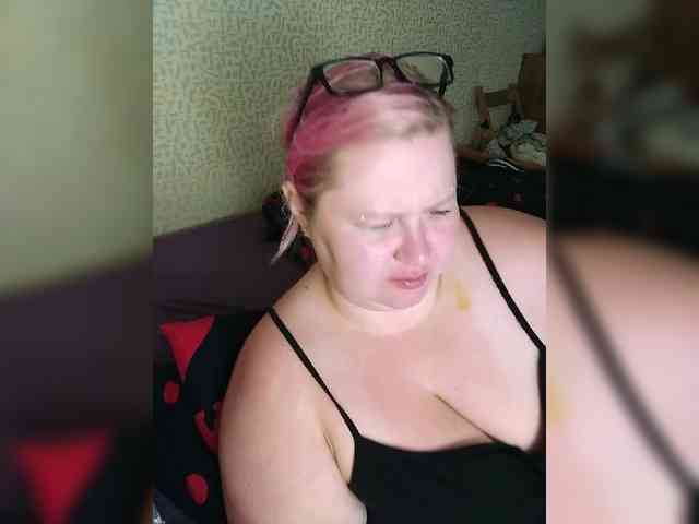 SashaLyubov webcam