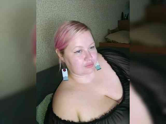 SashaLyubov webcam