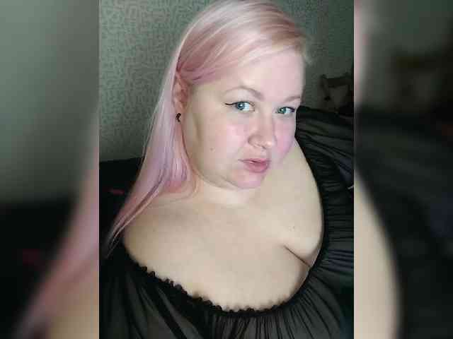 SashaLyubov webcam
